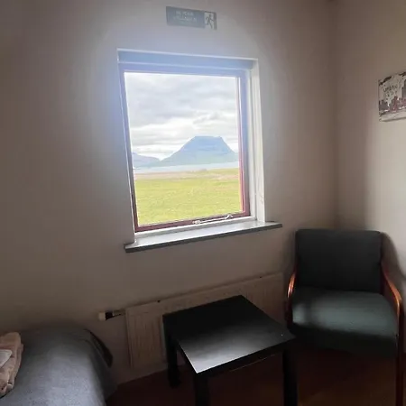 Kirkjufell Guesthouse And Apartments Grundarfjordur Exterior photo