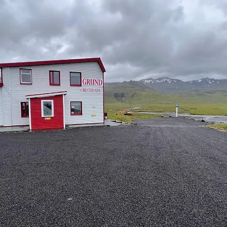 Kirkjufell Guesthouse And Apartments Grundarfjordur Exterior photo