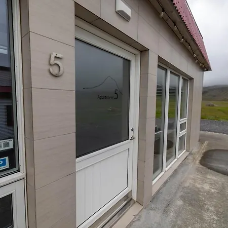 Kirkjufell Guesthouse And Apartments Grundarfjordur Exterior photo